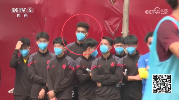 無緣U17國足名單，張洪福隨恒大足校觀摩國少隊(duì)訓(xùn)練