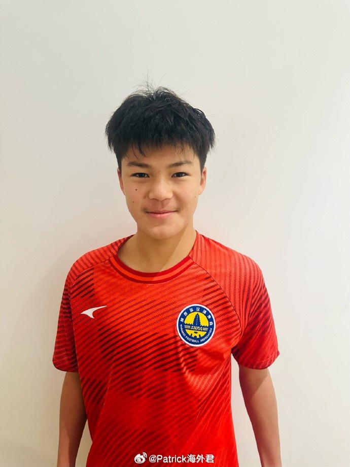 博主：劉凱源本賽季西班牙加泰U16優(yōu)選聯(lián)賽首發(fā)18次，已打入9球