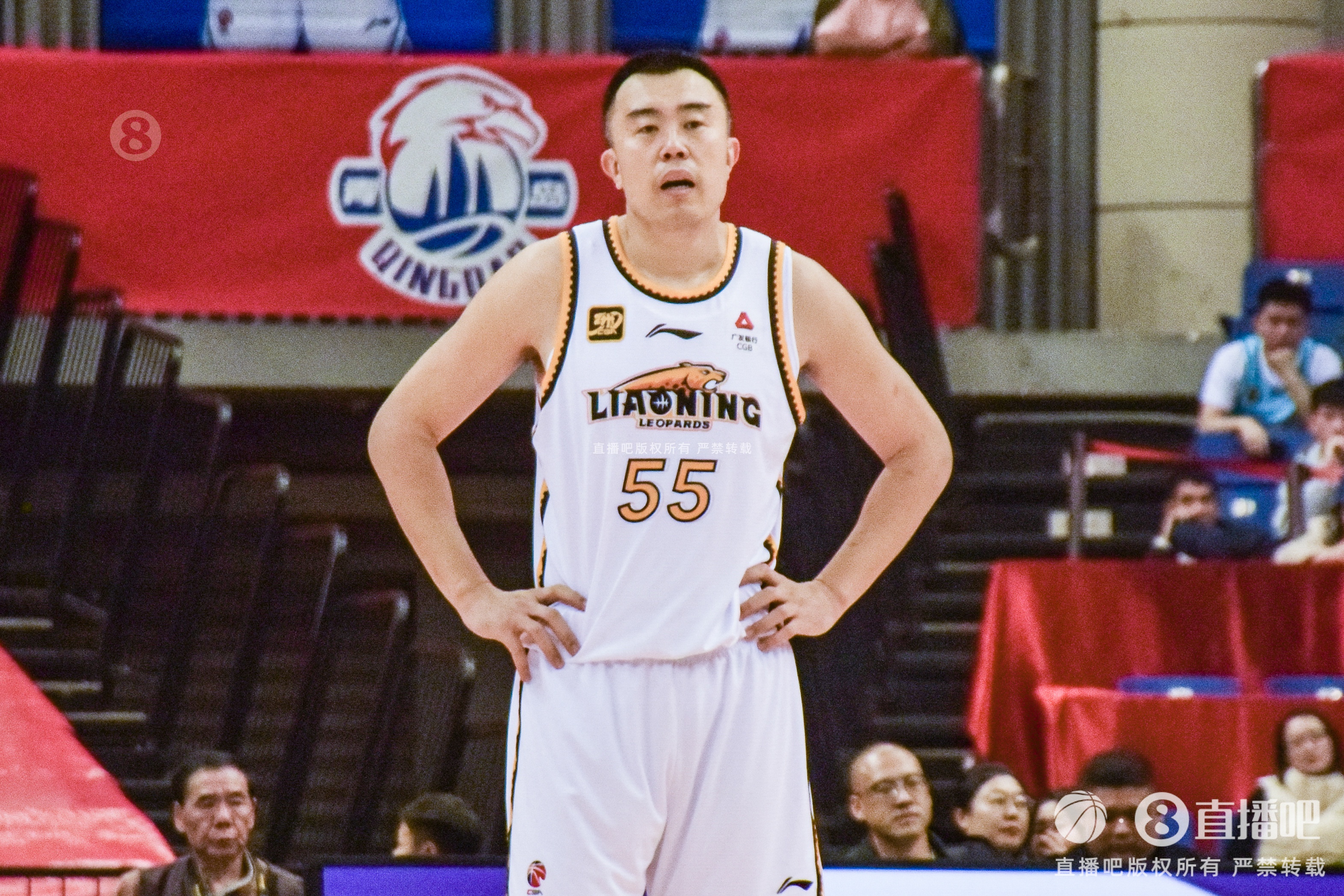 老將盡力了！韓德君5中4高效拿下14分6籃板